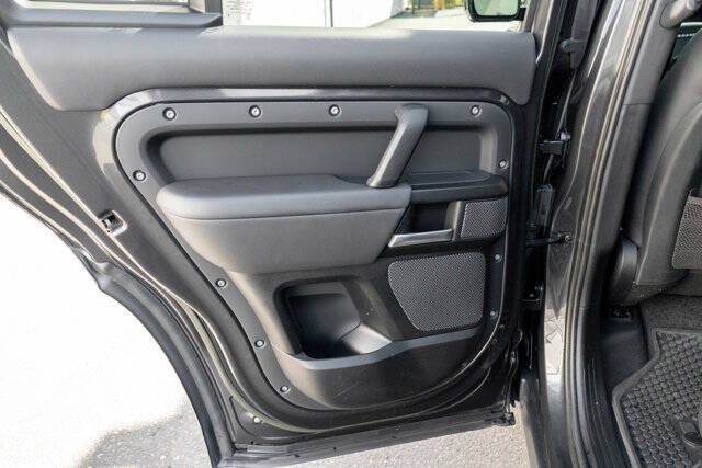 2023 Land Rover Defender 55