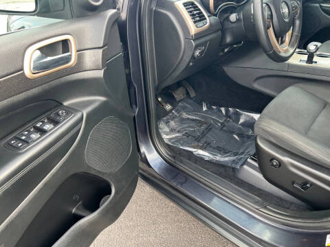 2015 Jeep Grand Cherokee Laredo