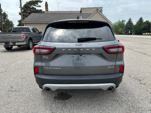 2025 Ford Escape Platinum