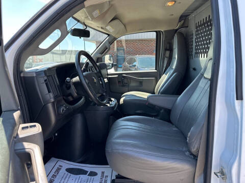 2021 Chevrolet Express 2500
