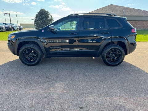 2020 Jeep Cherokee for sale at Jensen Le Mars Used Cars in Le Mars IA