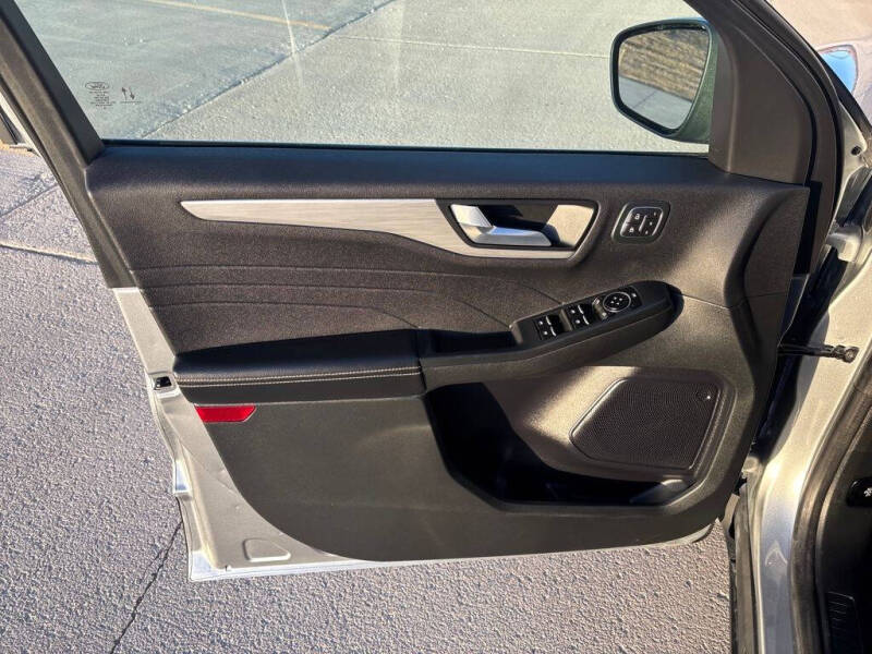 2023 Ford Escape Platinum