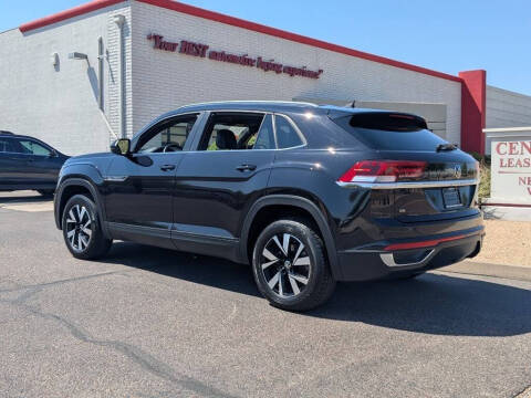 2021 Volkswagen Atlas Cross Sport SE 4Motion