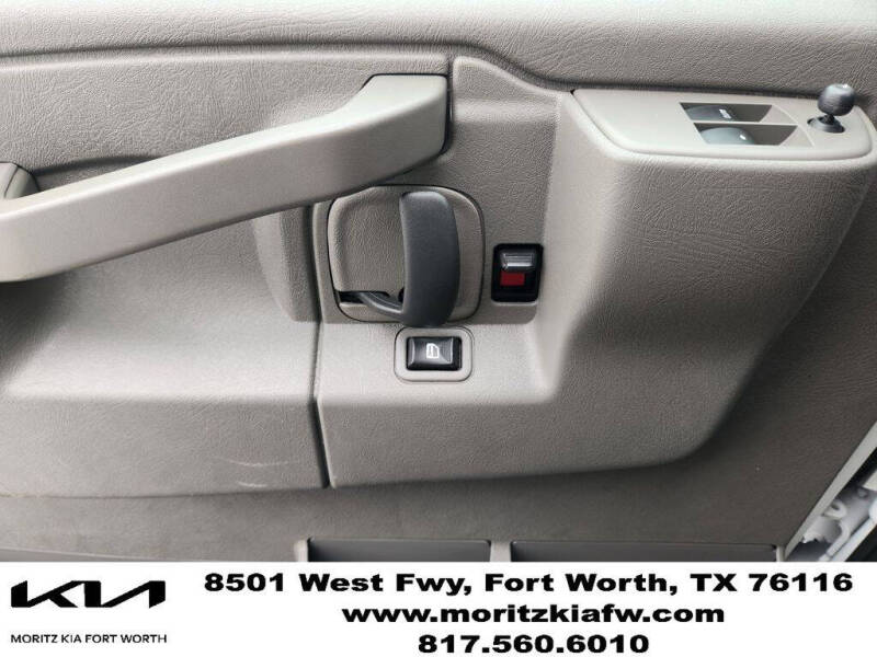 2023 Chevrolet Express LS 3500