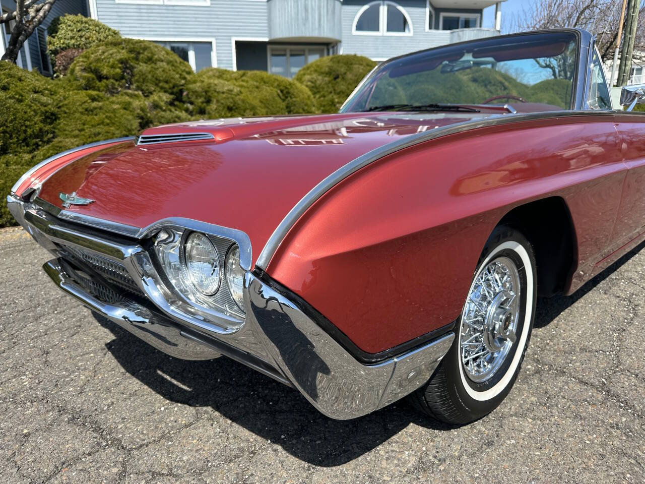 1963 Ford Thunderbird 24
