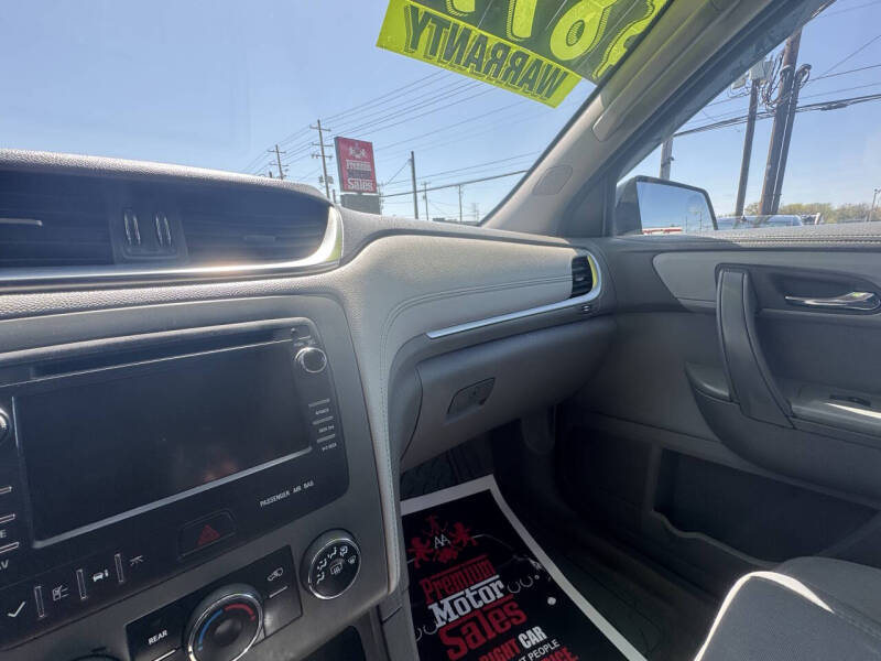 2013 Chevrolet Traverse LS