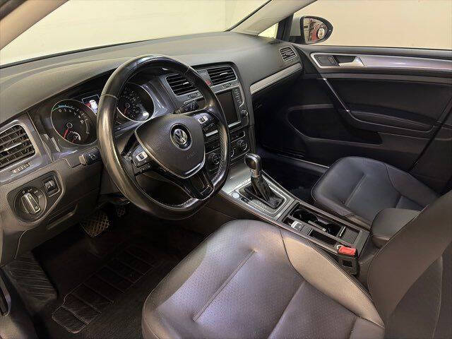 2016 Volkswagen e-Golf SEL Premium