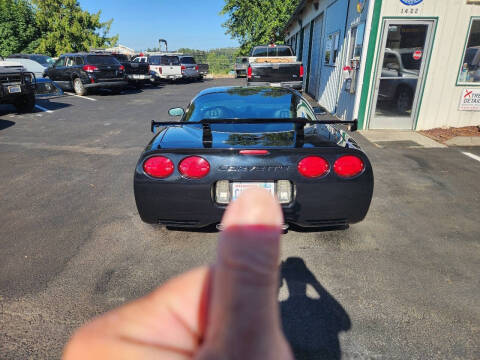 2004 Chevrolet Corvette