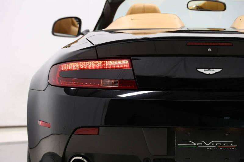 2012 Aston Martin V8 Vantage Roadster