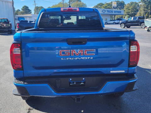 2024 GMC Canyon Elevation