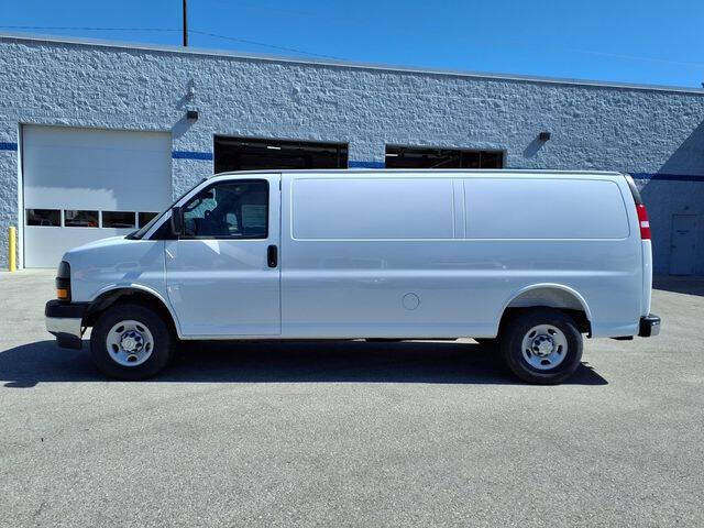 2026 Chevrolet Express 2500