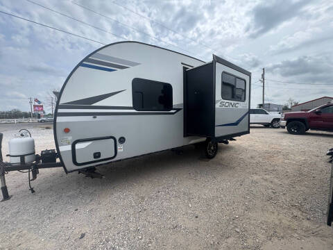 2022 Venture RV Sonic