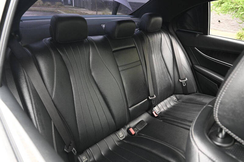 2017 Mercedes-Benz E-Class E 300 4MATIC