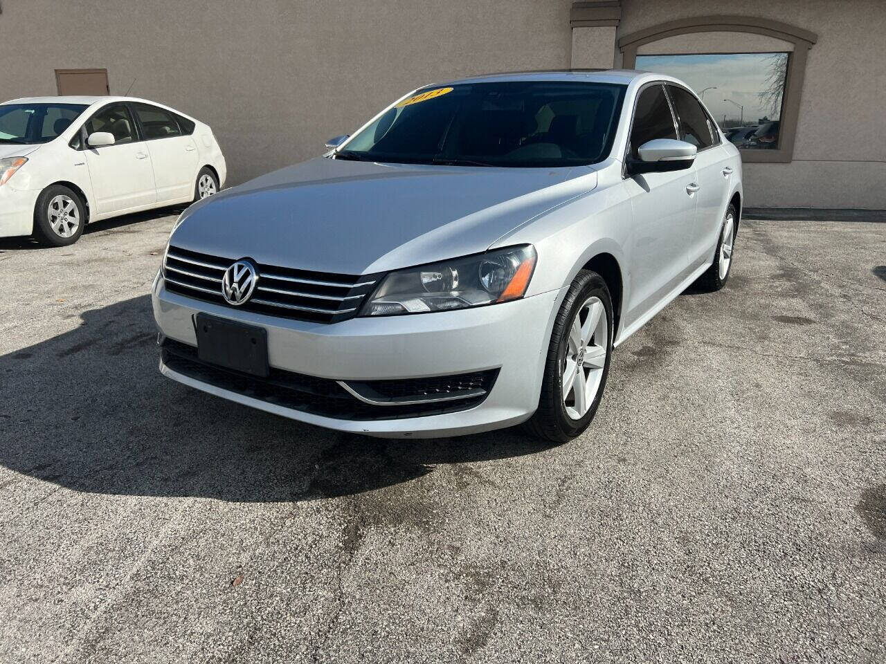 2013 Volkswagen Passat for sale at Mr.C's AutoMart in Midlothian, IL