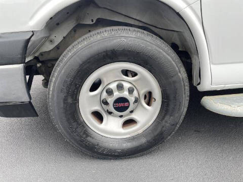 2023 GMC Savana 2500