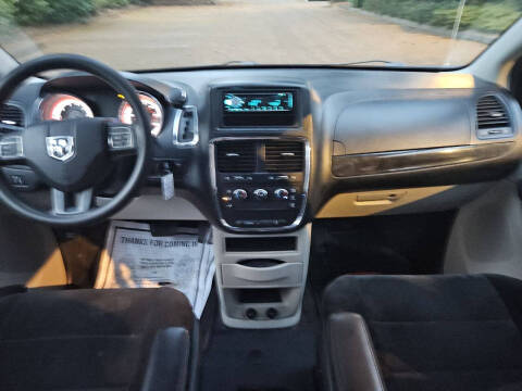 2012 RAM C/V
