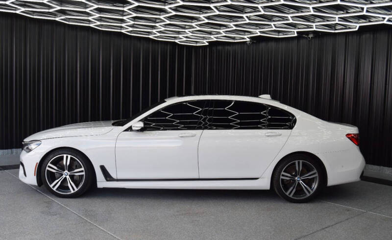 2018 BMW 7 Series 750i