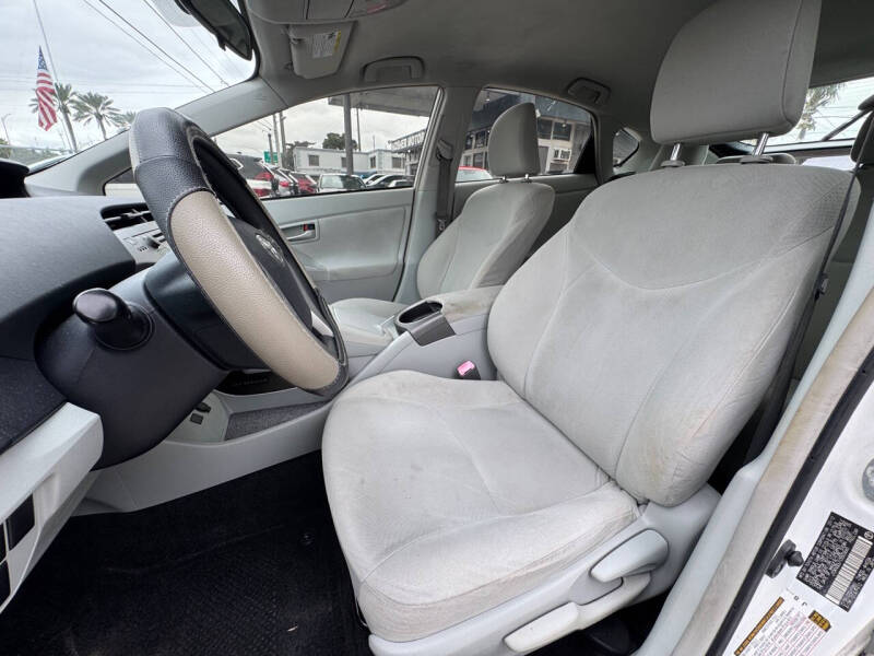 2012 Toyota Prius One