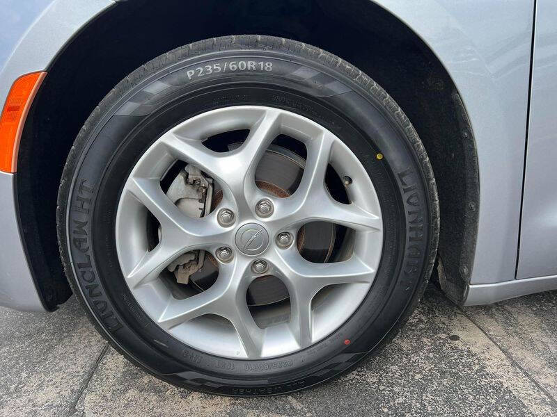 2020 Chrysler Pacifica Touring