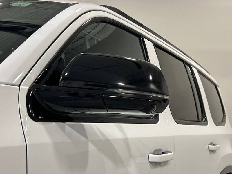 2023 Jeep Wagoneer