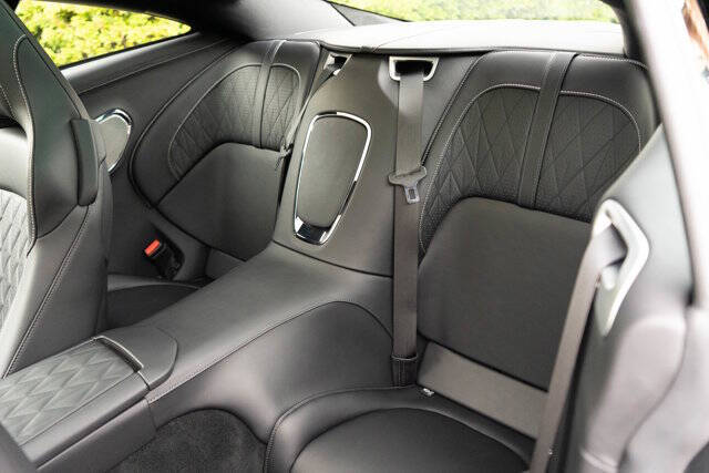 2026 Aston Martin DB12 V8