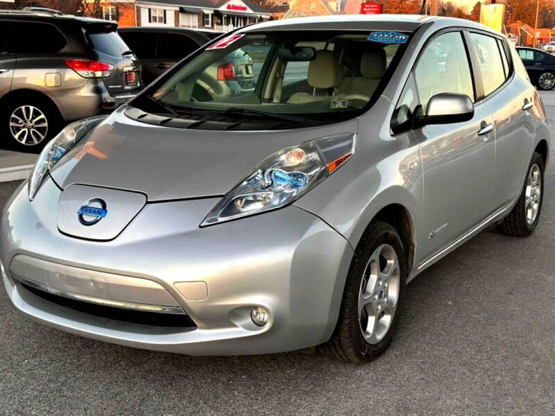 2012 nissan leaf msrp