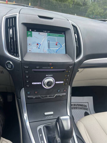 2017 Ford Edge Titanium