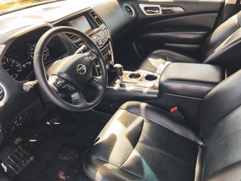 2014 Nissan Pathfinder SL