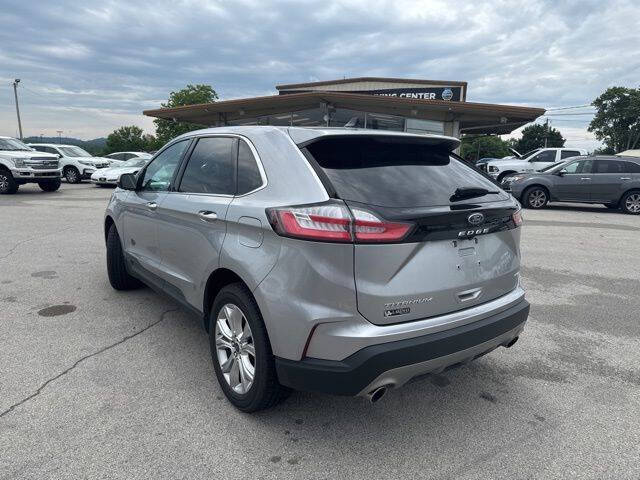 2022 Ford Edge Titanium