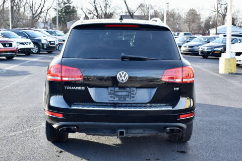 2011 Volkswagen Touareg VR6 Sport