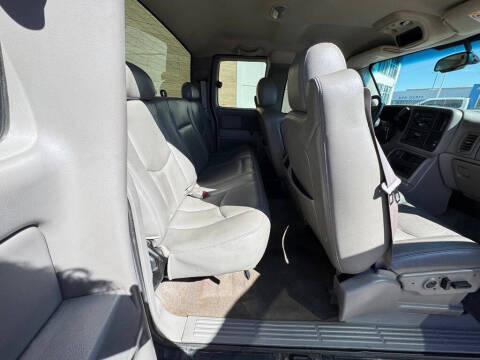 2005 GMC Sierra 2500HD