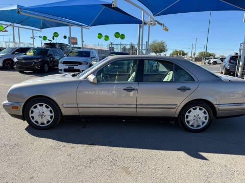 1996 Mercedes-Benz E-Class E 320
