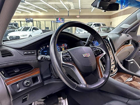 2018 Cadillac Escalade Premium Luxury