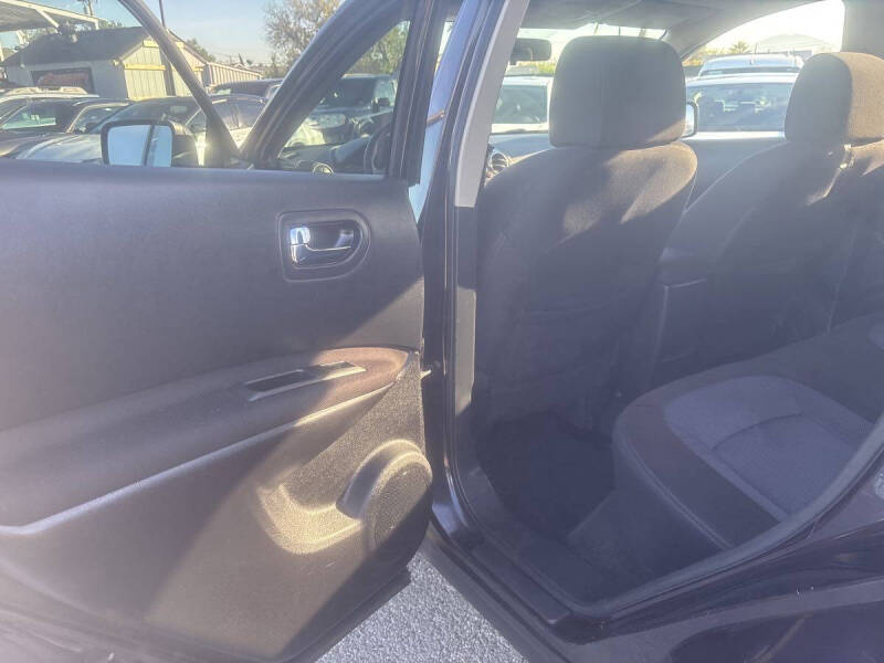 2013 Nissan Rogue SV