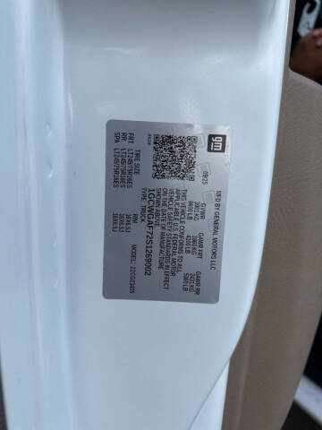 2025 Chevrolet Express 2500