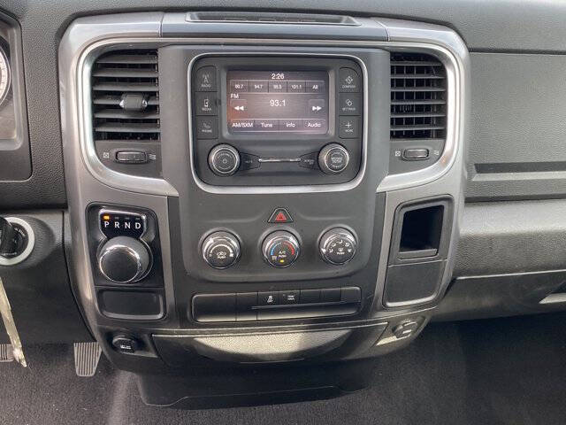 2024 RAM 1500 Classic SLT