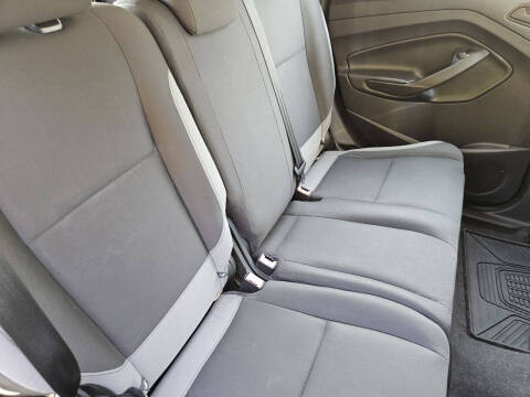 2014 Ford Escape S