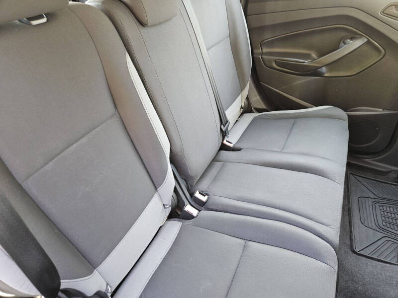 2014 Ford Escape S