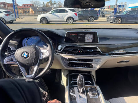 2018 BMW 7 Series 750i