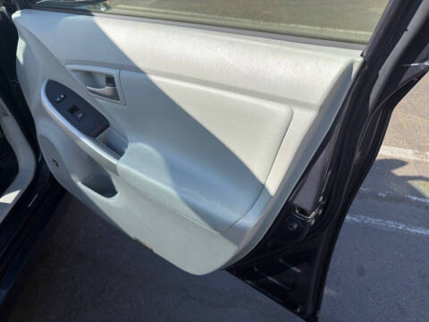2012 Toyota Prius Four