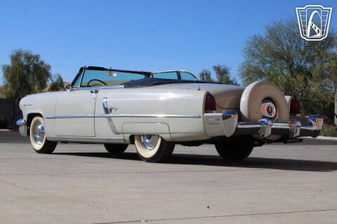 1952 Lincoln Capri