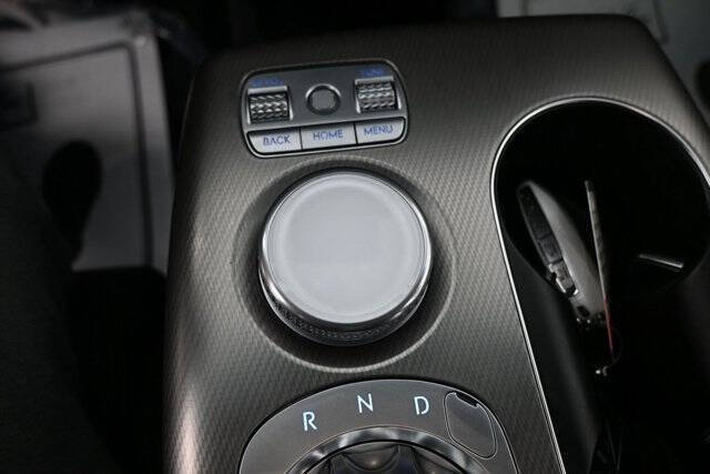 2025 Genesis GV60 Standard