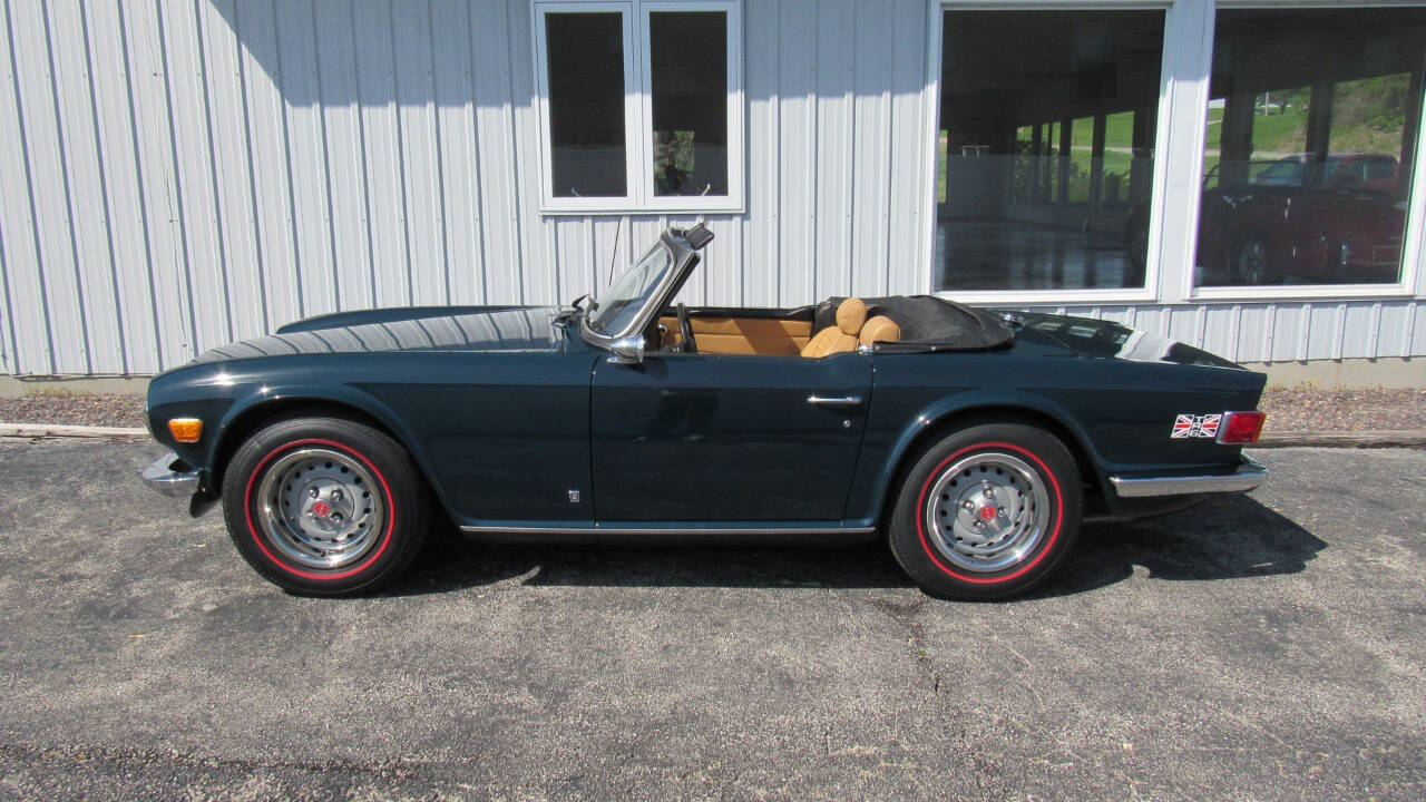 1973 Triumph TR6 24