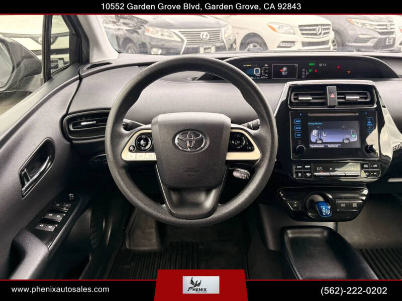 2016 Toyota Prius Two