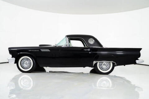 1957 Ford Thunderbird