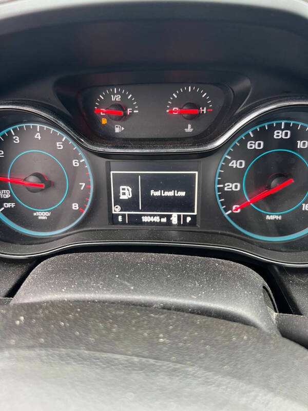 2017 Chevrolet Cruze LT Auto