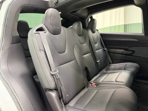 2023 Tesla Model X Standard Range