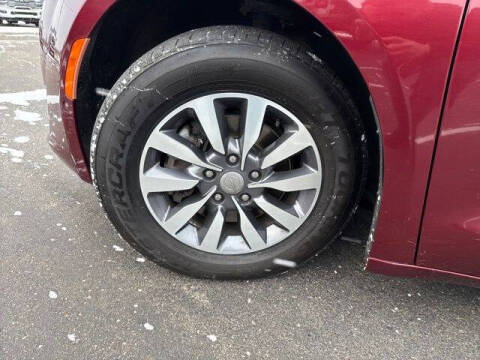 2020 Chrysler Pacifica Touring L Plus