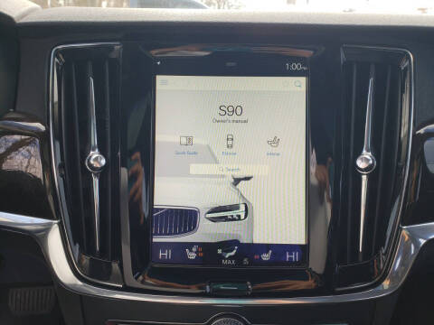 2018 Volvo S90 T6 Momentum