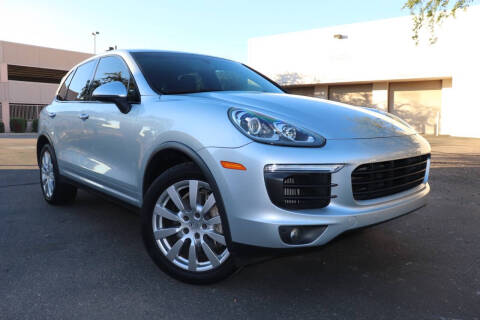 2016 Porsche Cayenne S